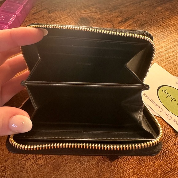 Gently used Burberry Vintage Check Zip Compact Wallet - Picture 5 of 8